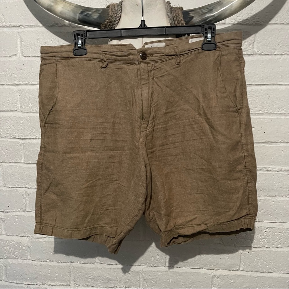 COPY - Gap shorts